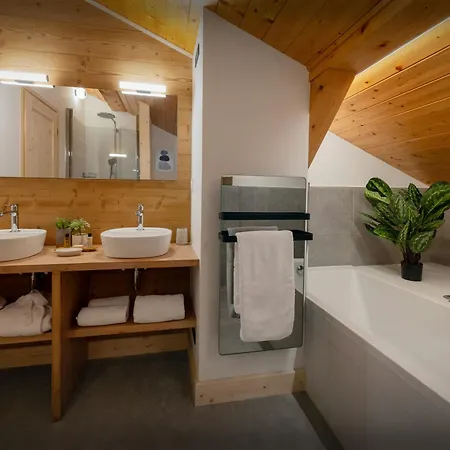 Evonyx - Ovo Network Chalet